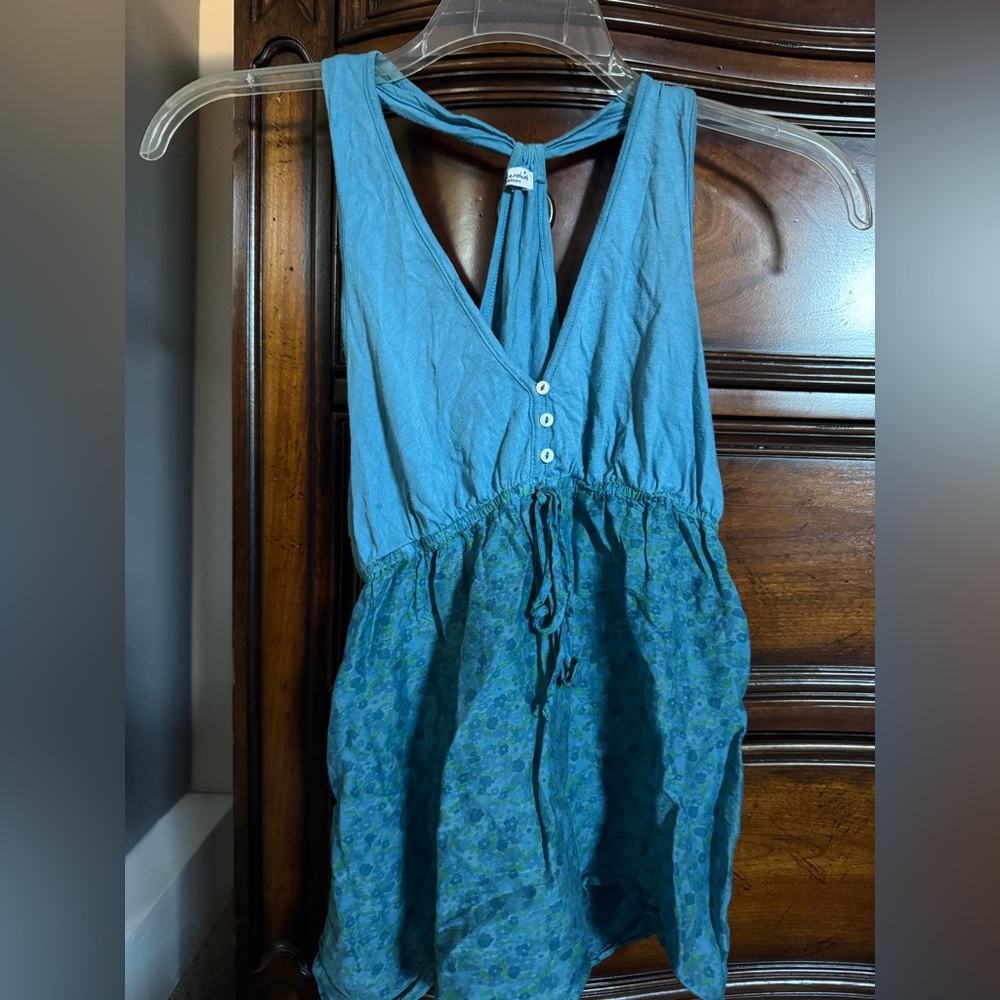 Splendid Teal Sleeveless Top